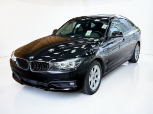 BMW 320i xDrive foto 1