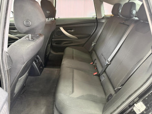 BMW 320i xDrive foto 9