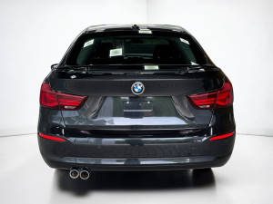 BMW 320i xDrive foto 4