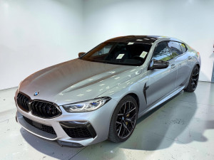 BMW M8 Gran Coupe foto 1