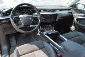 AUDI e-Tron Advanced 55 Quattro foto 7