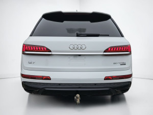 AUDI Q7 quattro foto 6