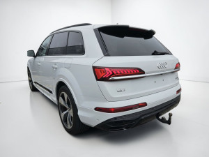 AUDI Q7 quattro foto 5