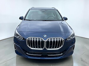 BMW 218d Active Tourer foto 2