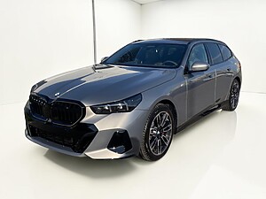 BMW 520d xDrive Touring foto 1