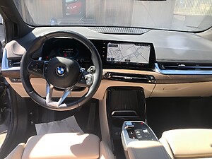BMW 218i Active Tourer foto 9