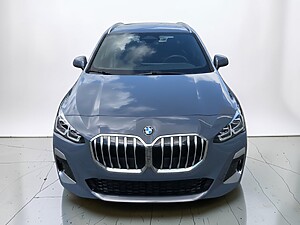 BMW 218i Active Tourer foto 2