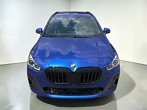 BMW 218d Active Tourer foto 2