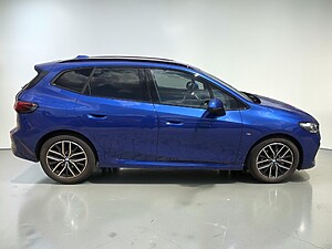 BMW 218d Active Tourer foto 4