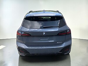 BMW 218d Active Tourer foto 3