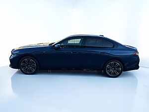 BMW i5 xDrive40 Sedan foto 3