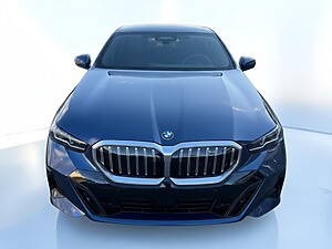 BMW i5 xDrive40 Sedan foto 2